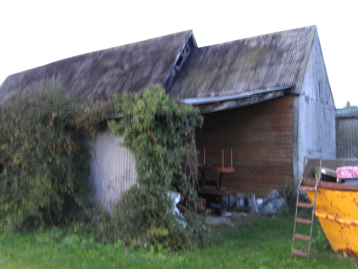 Tudor Barn from S